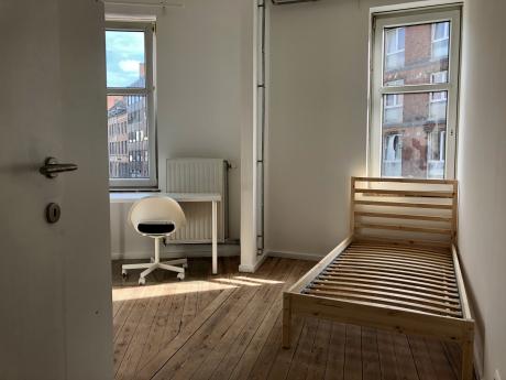 Shared housing 12 m² in Namur Centre - La Corbeille