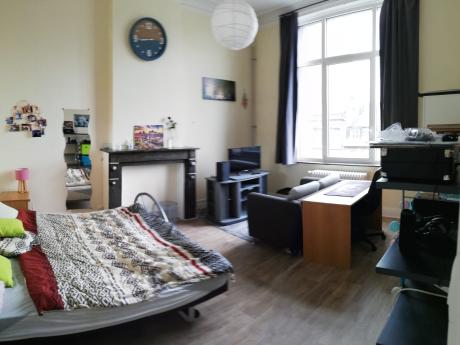 Kot chez l'habitant 25 m² à Namur Salzinnes / Bas prés
