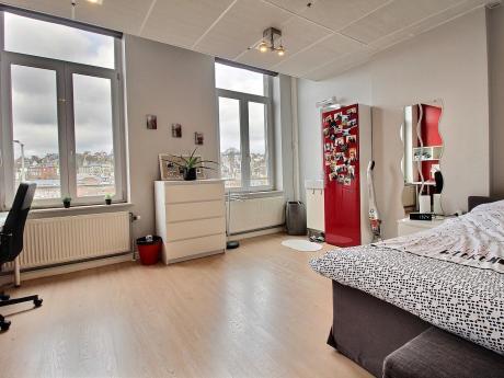 合租房 20 m² 在 Namur Centre - La Corbeille