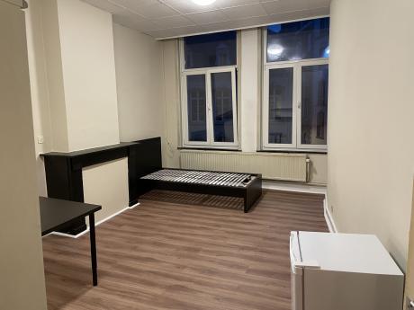 合租房 20 m² 在 Namur Centre - La Corbeille