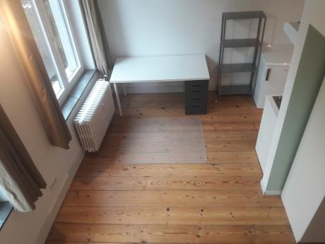 单人间 35 m² 在 Namur Centre - La Corbeille