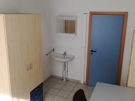 合租房 12 m² 在 Namur Centre - La Corbeille