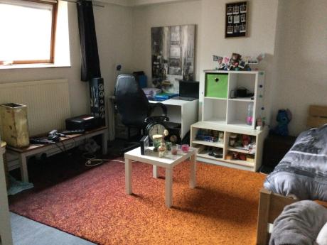 合租房 18 m² 在 Namur Salzinnes / Bas prés