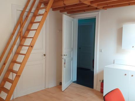 合租房 17 m² 在 Namur Salzinnes / Bas prés