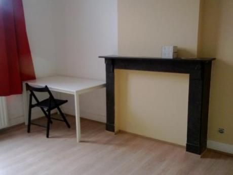 合租房 14 m² 在 Namur Salzinnes / Bas prés
